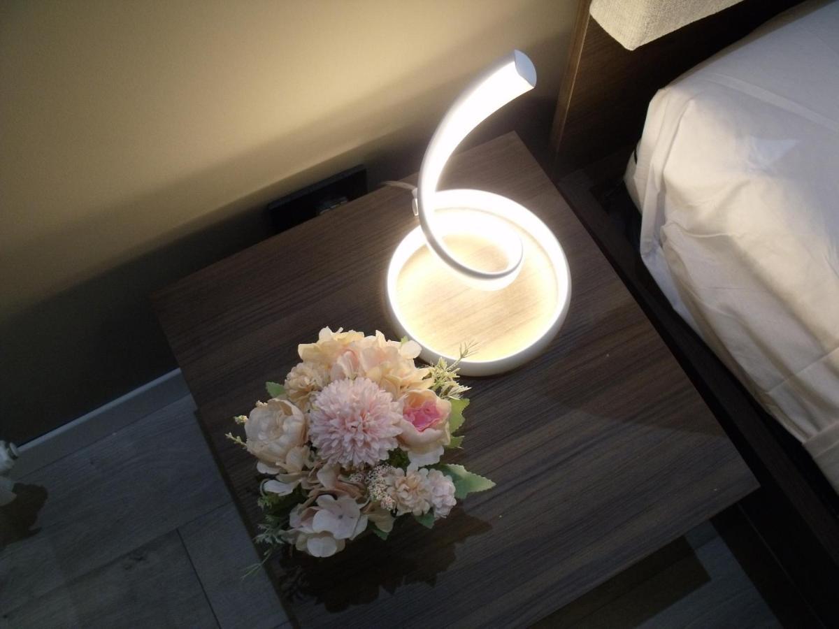 Hotel Plaza Ungheria 巴勒莫 外观 照片