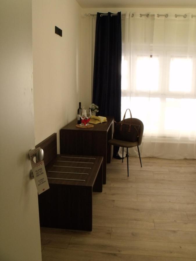 Hotel Plaza Ungheria 巴勒莫 外观 照片
