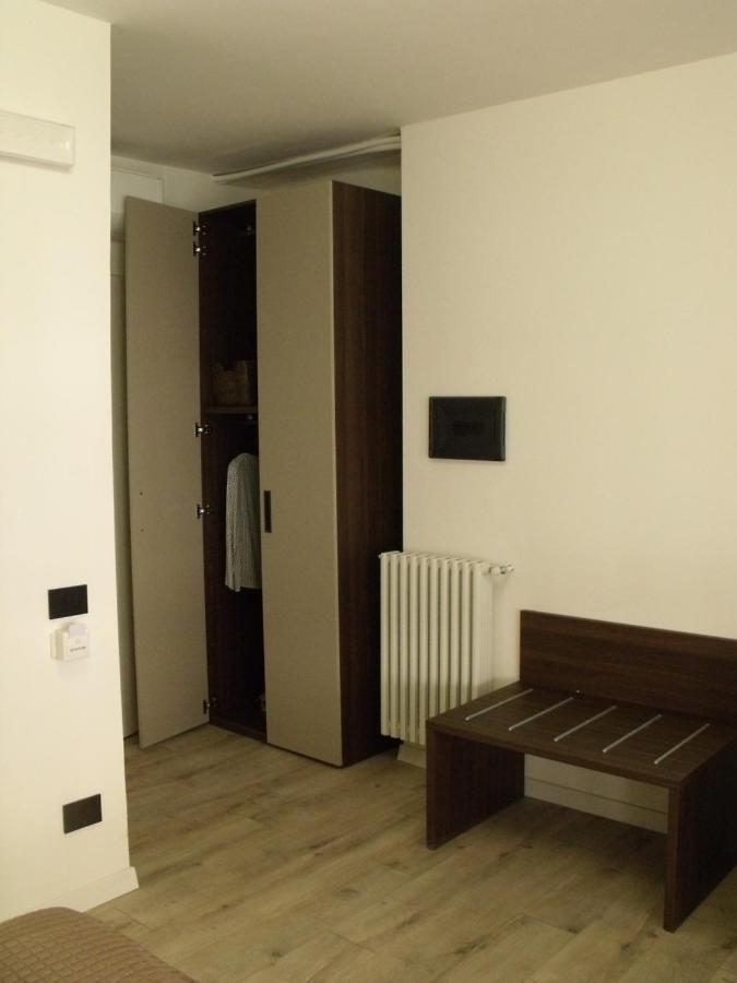 Hotel Plaza Ungheria 巴勒莫 外观 照片