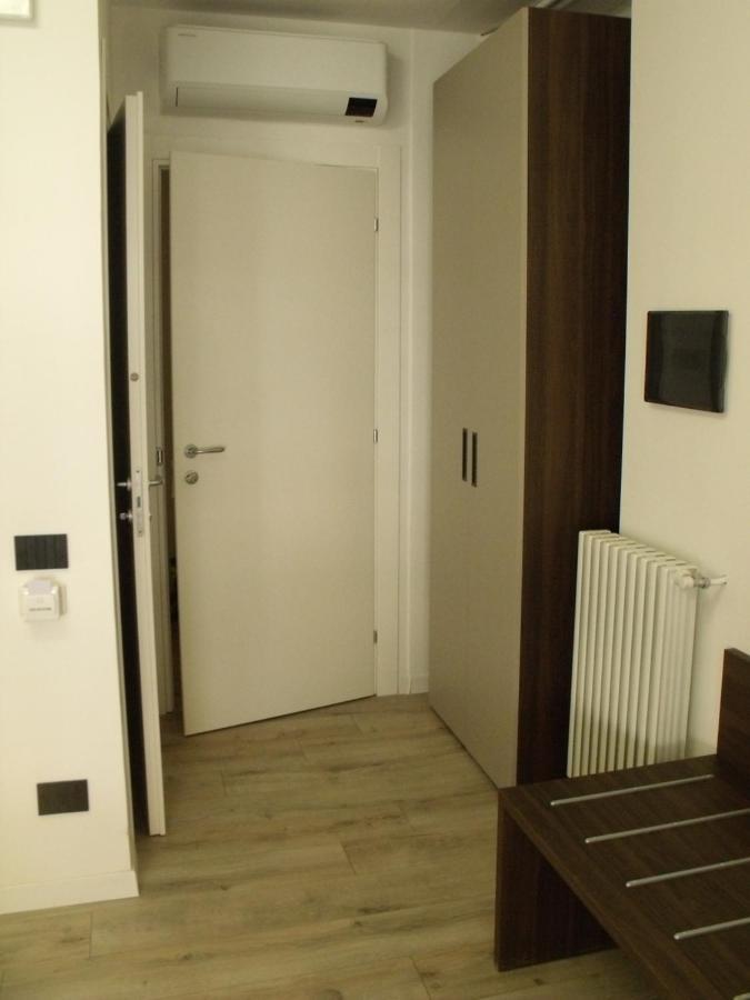 Hotel Plaza Ungheria 巴勒莫 外观 照片