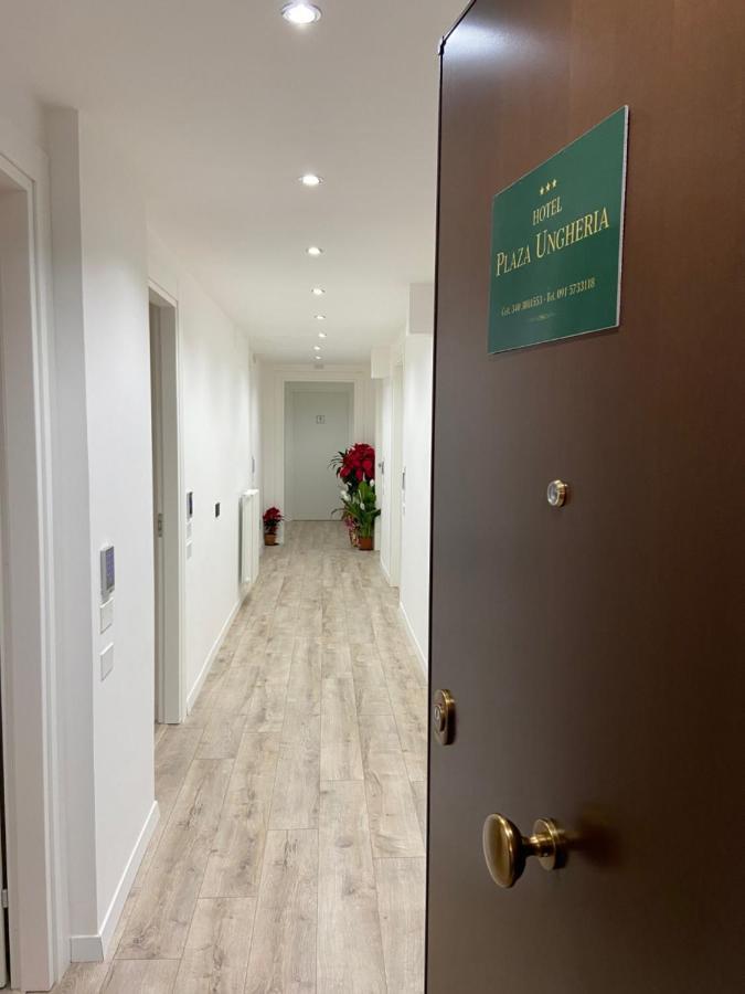 Hotel Plaza Ungheria 巴勒莫 外观 照片
